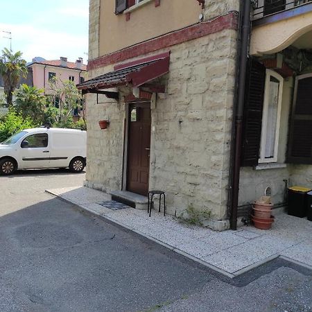 Casa Di Luca Apartment Lecco Luaran gambar