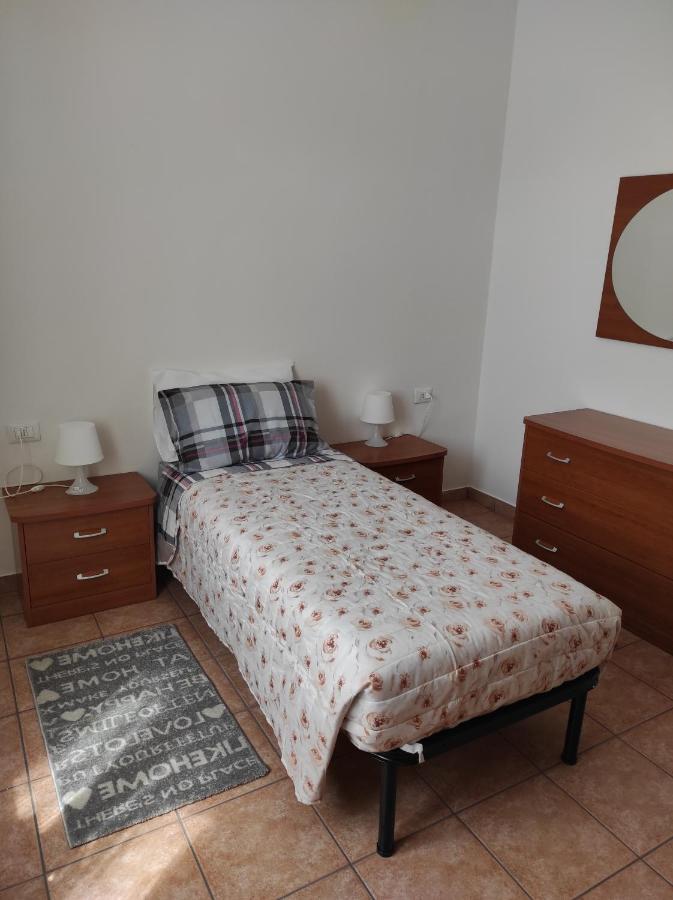 Casa Di Luca Apartment Lecco Luaran gambar